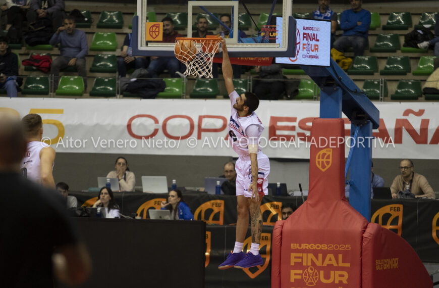 COPA ESPAÑA FEB / SEMIFINALES / MONBUS OBRADOIRO vs REAL BETIS BALONCESTO